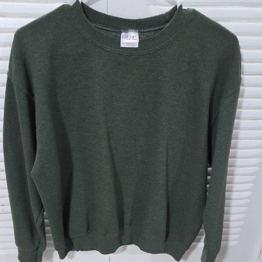 Gildan Men's Forest Green Crewneck Sweater